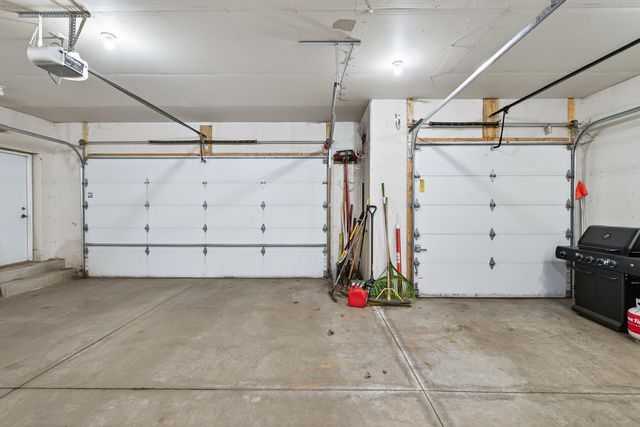 13593 Embry Way, Apple Valley, MN 55124