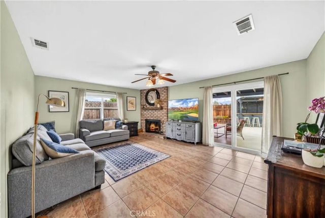 41144 Terra Circle, Hemet, CA 92544
