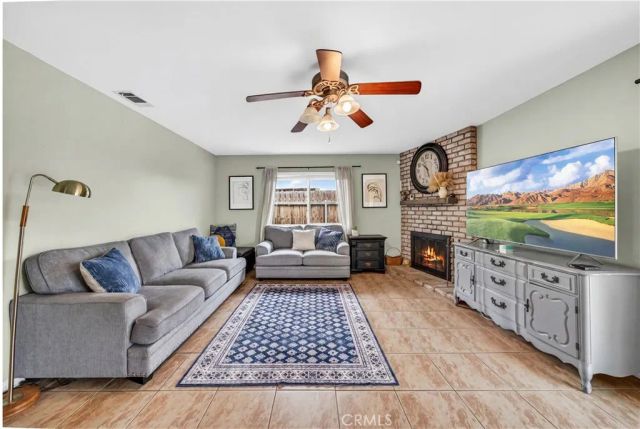 41144 Terra Circle, Hemet, CA 92544