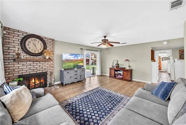 41144 Terra Circle, Hemet, CA 92544