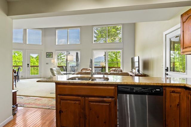 87 Snowbird Lane, Murphy, NC 28906