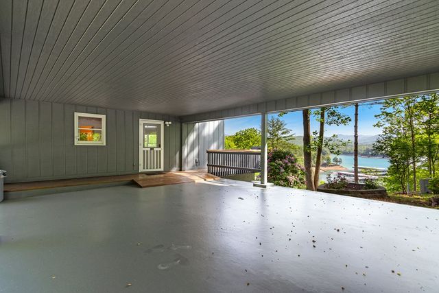 87 Snowbird Lane, Murphy, NC 28906