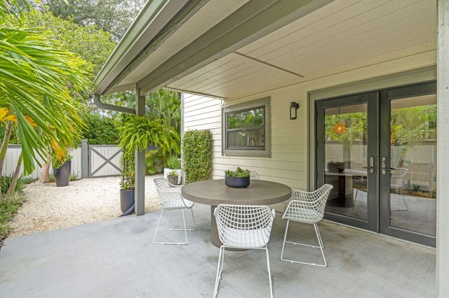 2474 Bedford Mews Drive, Wellington, FL 33414