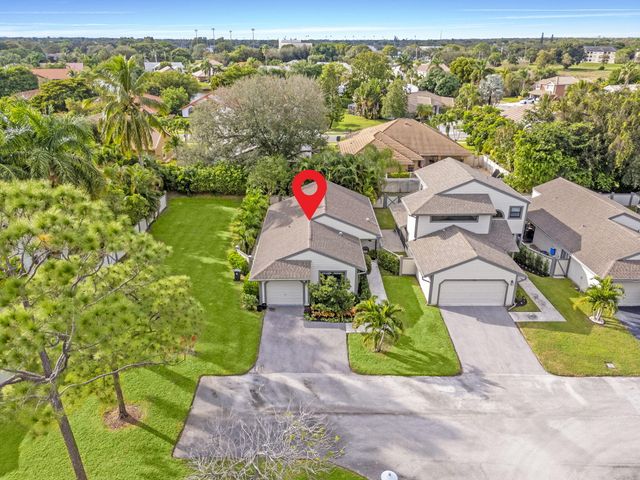 2474 Bedford Mews Drive, Wellington, FL 33414