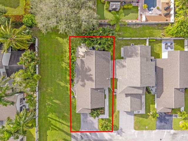 2474 Bedford Mews Drive, Wellington, FL 33414