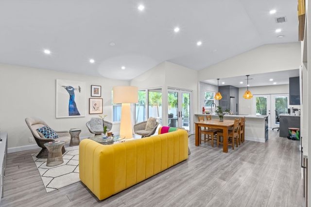 2474 Bedford Mews Drive, Wellington, FL 33414