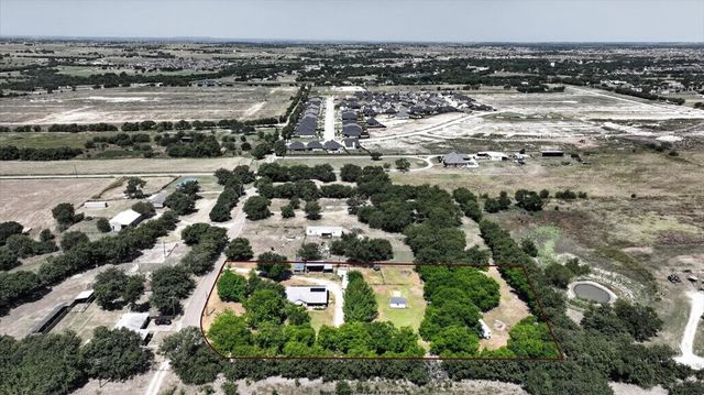 6008 County Road 907, Godley, TX 76044