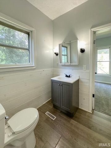 1515 N INDIANA Avenue, Kokomo, IN 46901