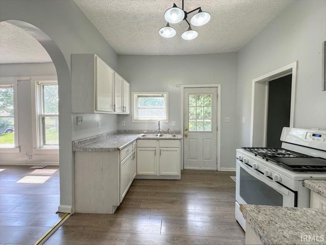 1515 N INDIANA Avenue, Kokomo, IN 46901