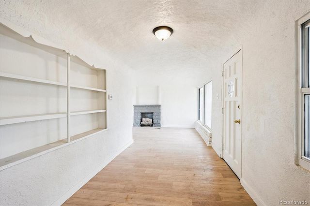 2110 Eagle Circle, Aurora, CO 80011