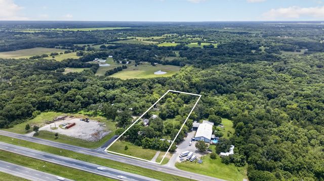 130 County Road 3102, Greenville, TX 75402