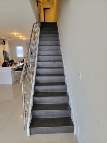 6310 NW 103rd Place 202, Doral, FL 33178
