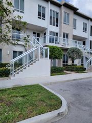 6310 NW 103rd Place 202, Doral, FL 33178