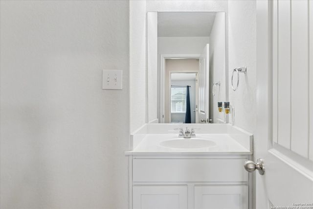 9721 Moon Shine, San Antonio, TX 78254