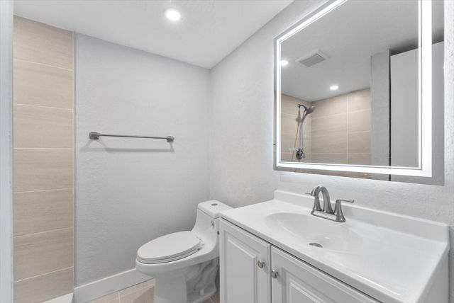 750 SE 6th Avenue 233, Deerfield Beach, FL 33441