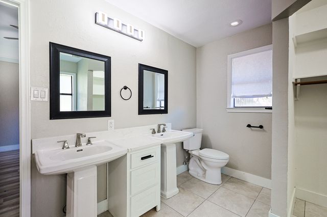 621 Main Street, Roanoke, TX 76262