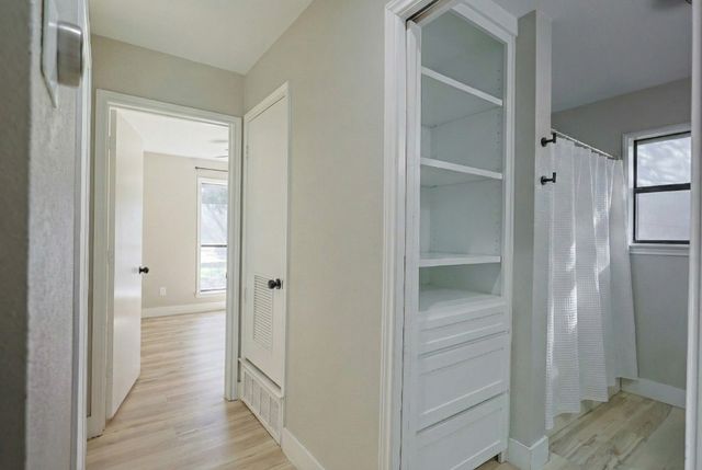 621 Main Street, Roanoke, TX 76262