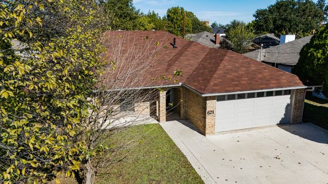 621 Main Street, Roanoke, TX 76262