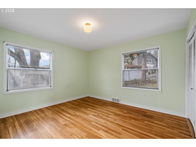 1580 BONNIE Way, Salem, OR 97304