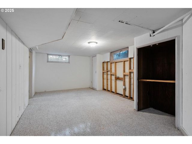 1580 BONNIE Way, Salem, OR 97304