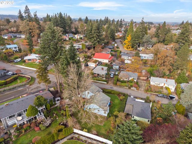 1580 BONNIE Way, Salem, OR 97304