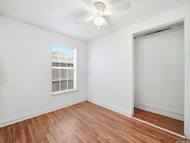 501 E WESTMEYER ST, Poth, TX 78147