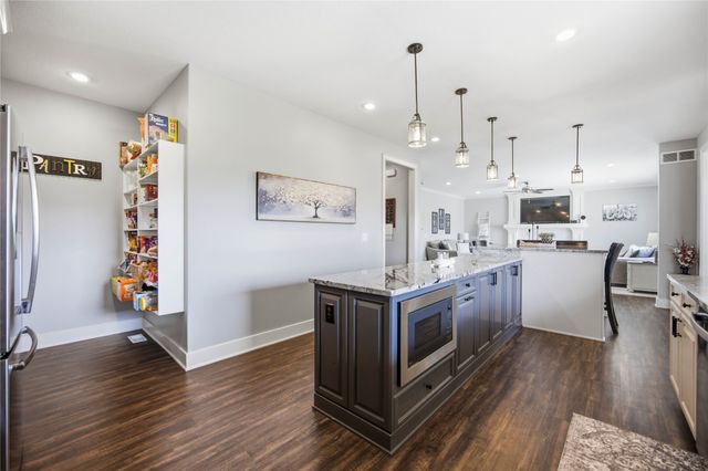 3025 Tassel Lane, Adel, IA 50003
