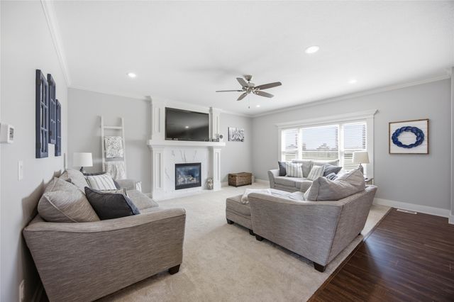 3025 Tassel Lane, Adel, IA 50003
