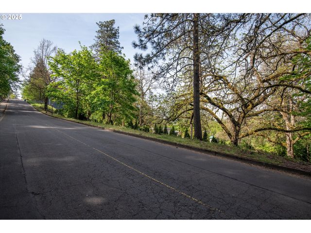 0 Crenshaw Rd, Eugene, OR 97401