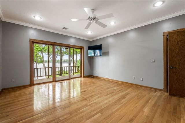 8551 David Drive, Rogers, AR 72756