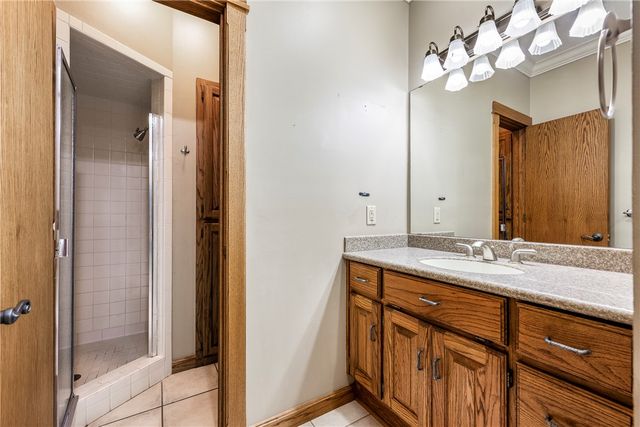 8551 David Drive, Rogers, AR 72756