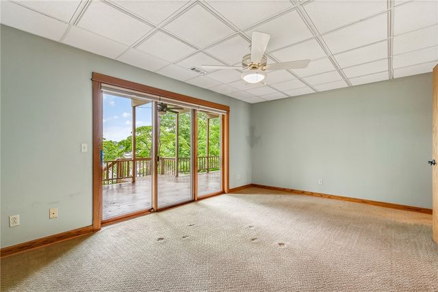 8551 David Drive, Rogers, AR 72756