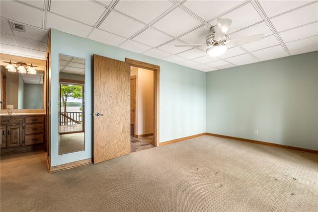 8551 David Drive, Rogers, AR 72756