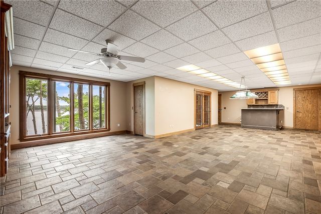 8551 David Drive, Rogers, AR 72756