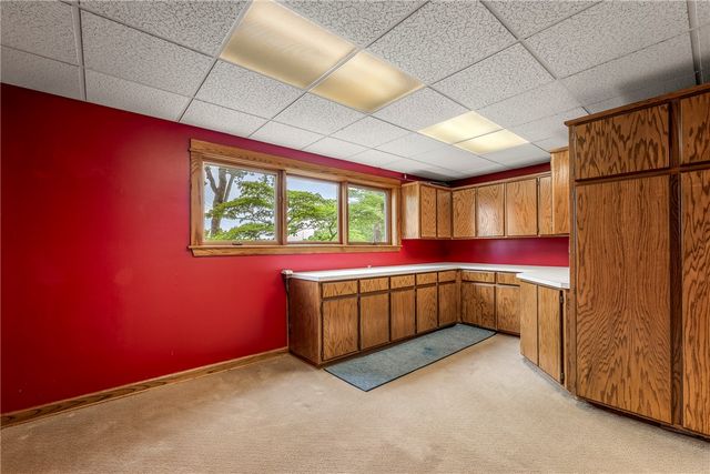 8551 David Drive, Rogers, AR 72756