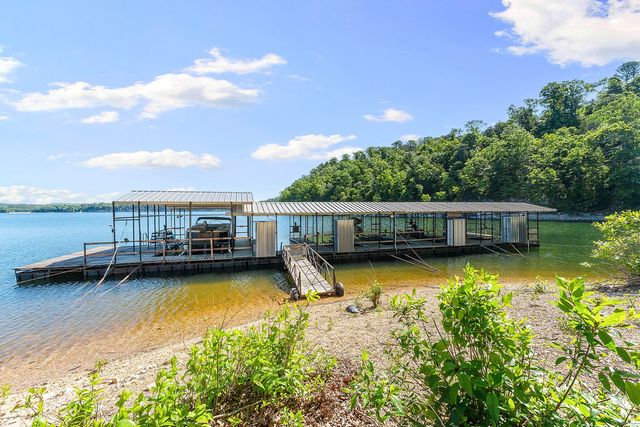 8551 David Drive, Rogers, AR 72756