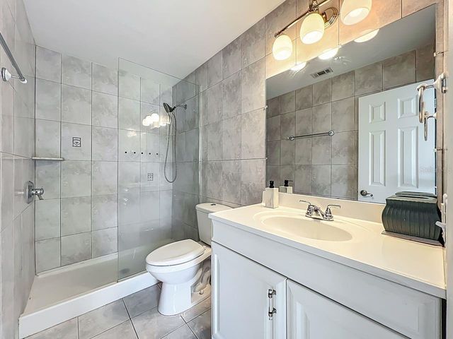 6140 BURNSIDE CIRCLE 204, Orlando, FL 32822