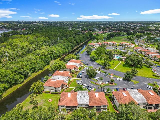 6140 BURNSIDE CIRCLE 204, Orlando, FL 32822