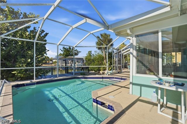 411 Connecticut ST, Fort Myers Beach, FL 33931