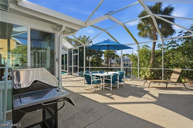 411 Connecticut ST, Fort Myers Beach, FL 33931