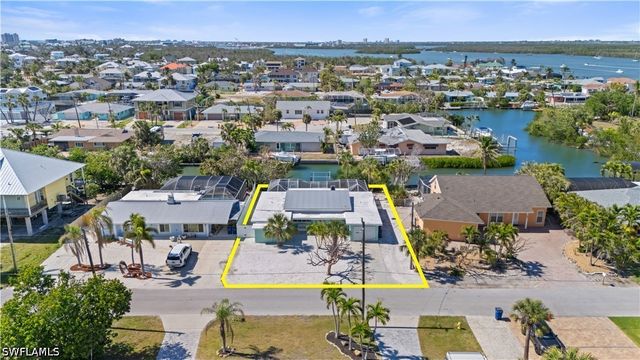 411 Connecticut ST, Fort Myers Beach, FL 33931