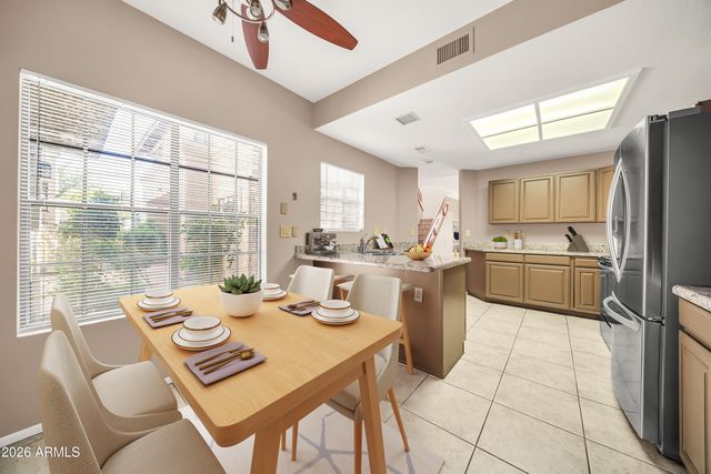 10019 E MOUNTAIN VIEW Road 1103, Scottsdale, AZ 85258