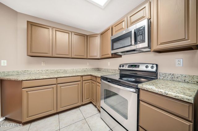10019 E MOUNTAIN VIEW Road 1103, Scottsdale, AZ 85258