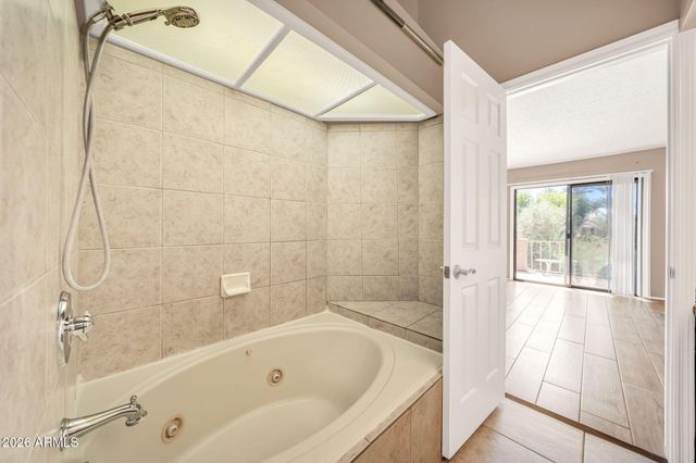 10019 E MOUNTAIN VIEW Road 1103, Scottsdale, AZ 85258