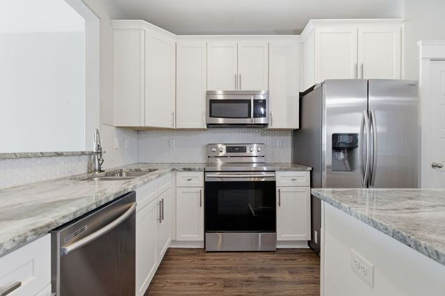 732F Old Hickory Blvd, Nashville, TN 37209