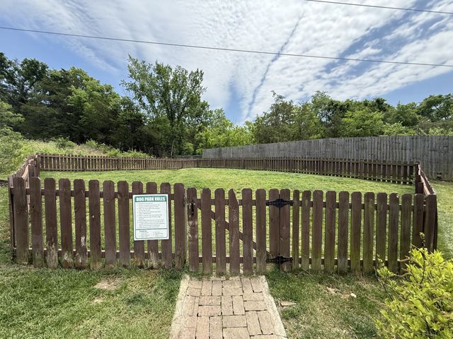 732F Old Hickory Blvd, Nashville, TN 37209