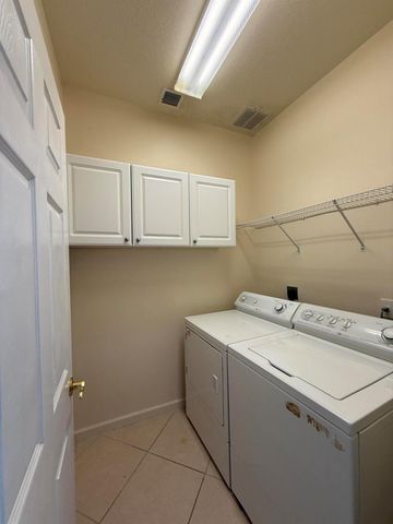 633 NW Whitfield Way, Port St Lucie, FL 34986