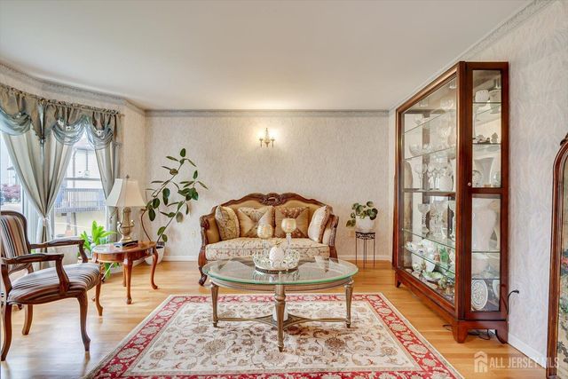 15 Alexander Court, South River, NJ 08882