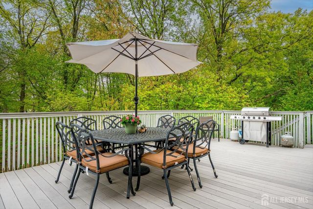 15 Alexander Court, South River, NJ 08882