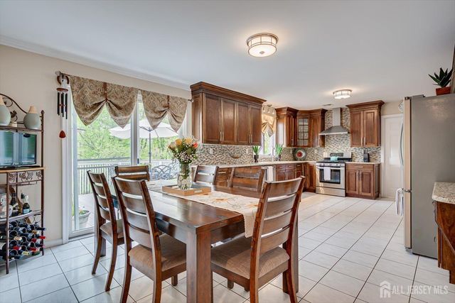 15 Alexander Court, South River, NJ 08882